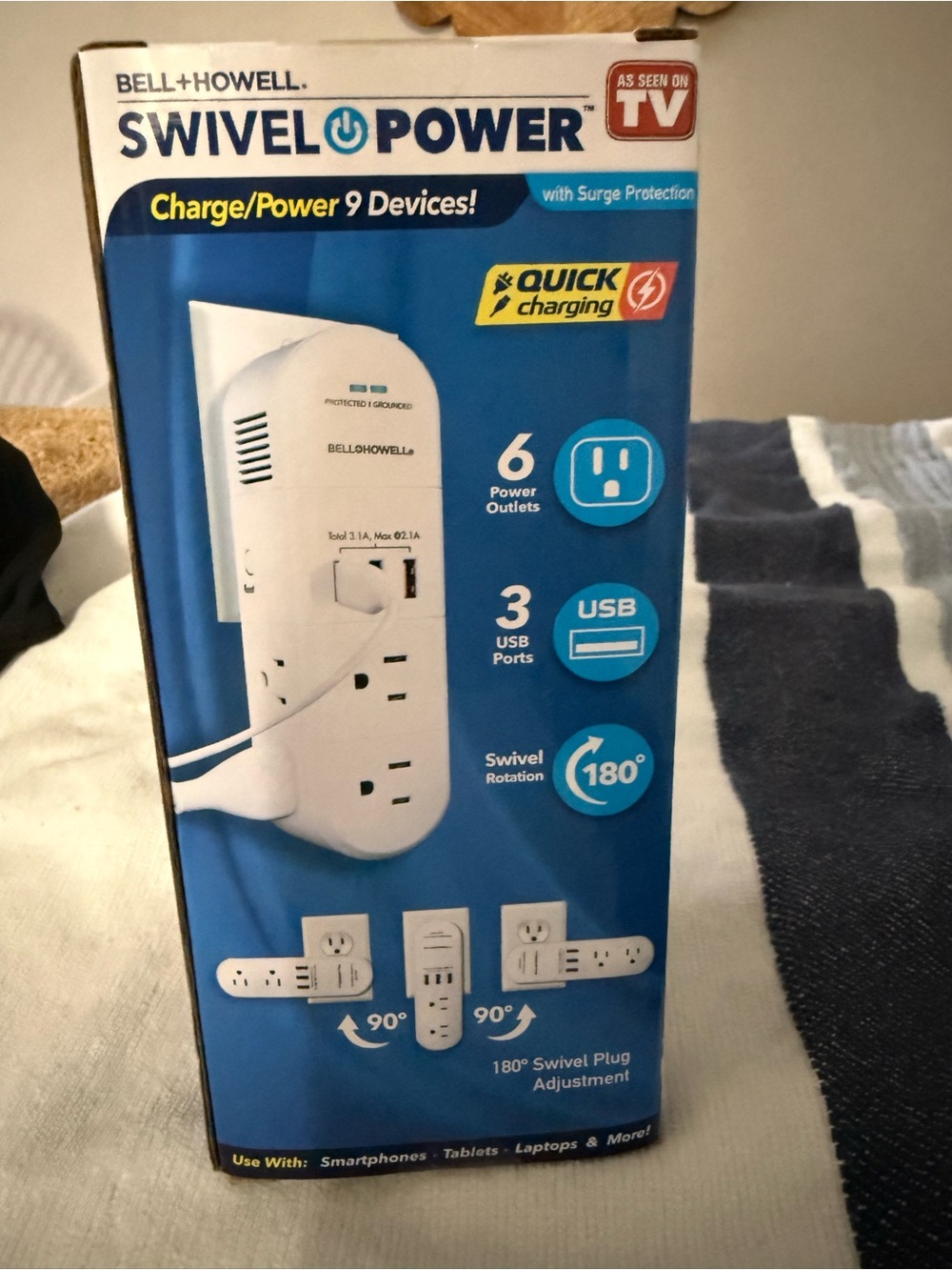 White Swivel Power Surge Protector with USB - 6 Outlets, 3 USB Ports